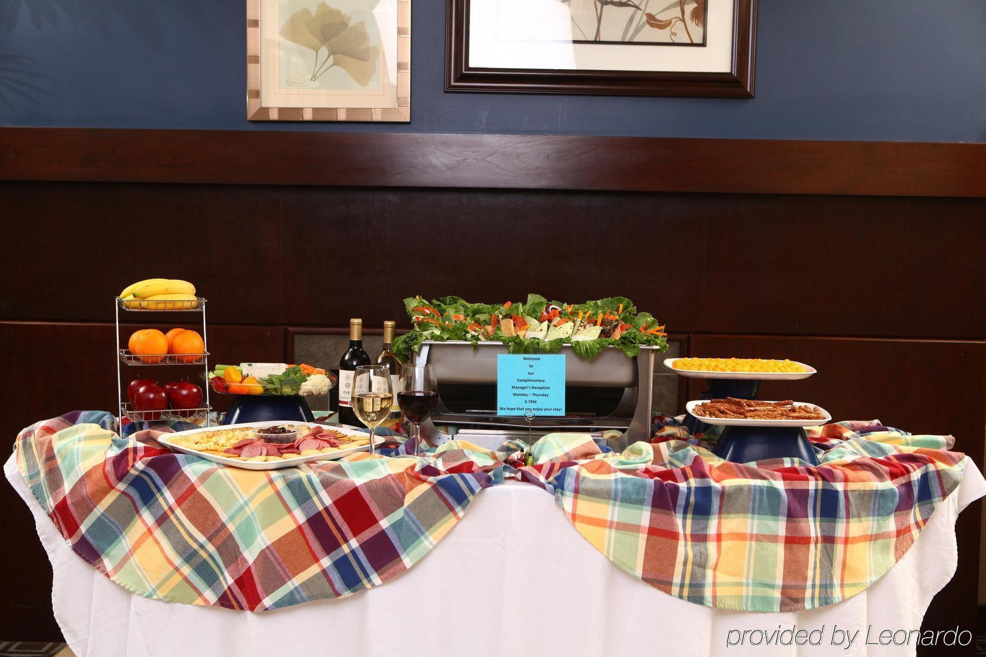 Holiday Inn Express Hotel & Suites Austell Powder Springs By Ihg Exteriör bild