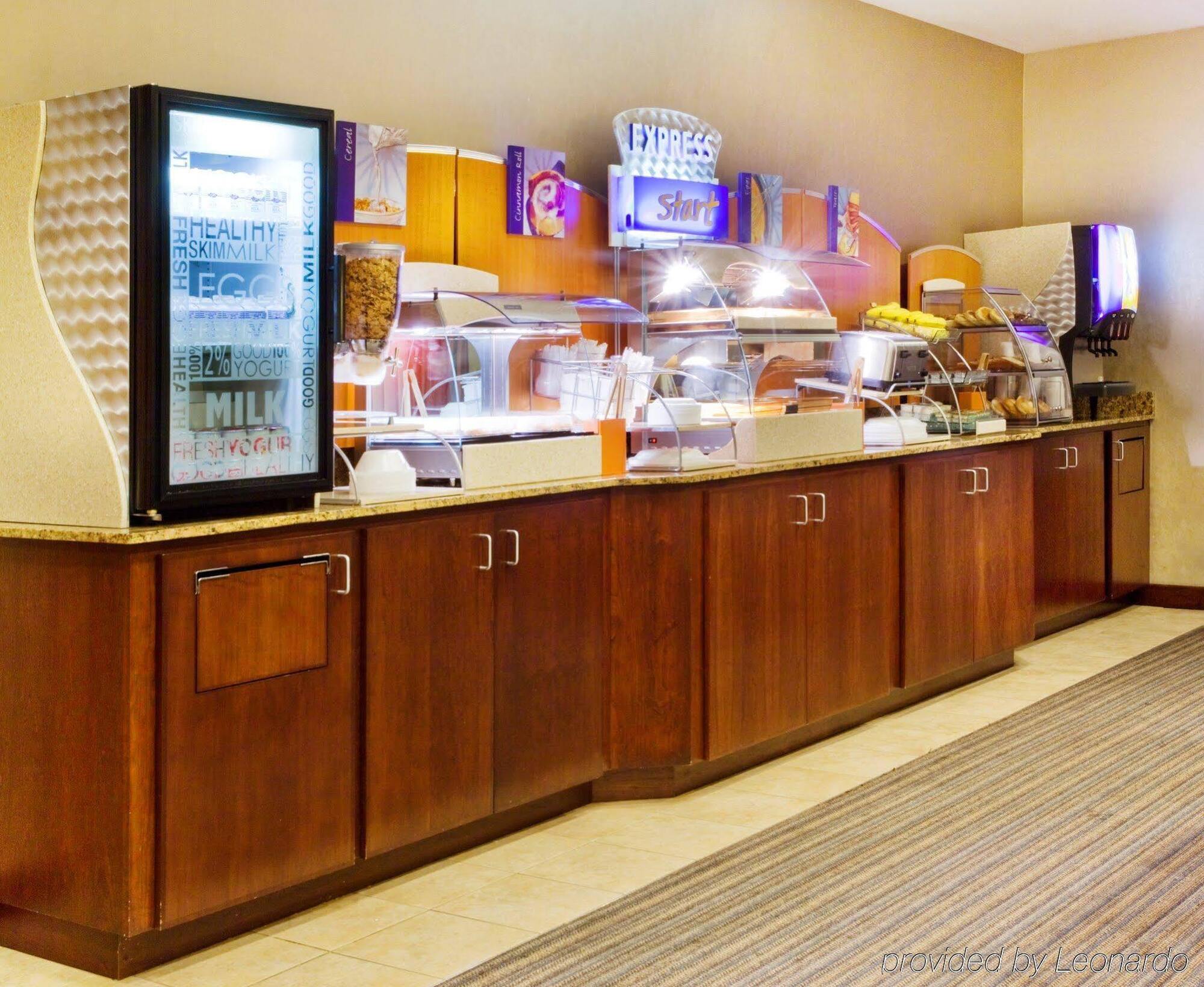 Holiday Inn Express Hotel & Suites Austell Powder Springs By Ihg Exteriör bild